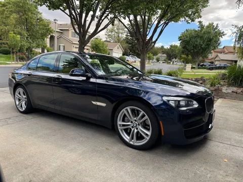 2013 BMW 750i M Sport