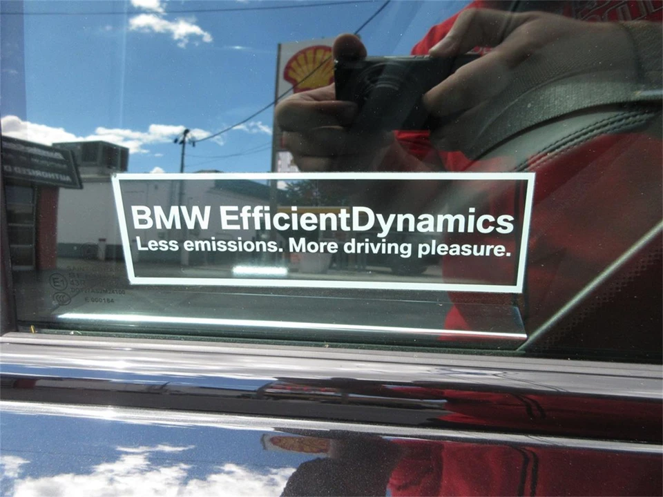 2013 BMW F01/F02 750i & 760Li Sedan - Image 26 of 31