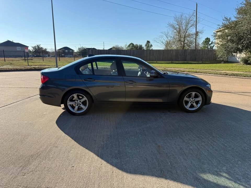 2013 BMW 8 Series - Image 8 of 11