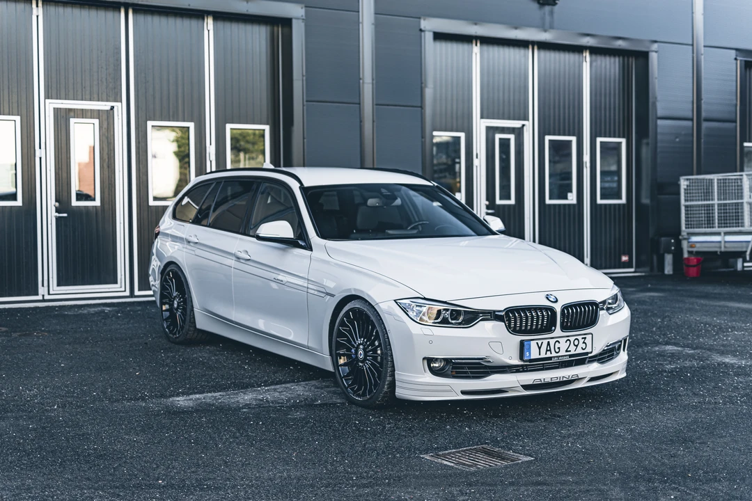 2013 BMW Alpina B3 - Image 13 of 31