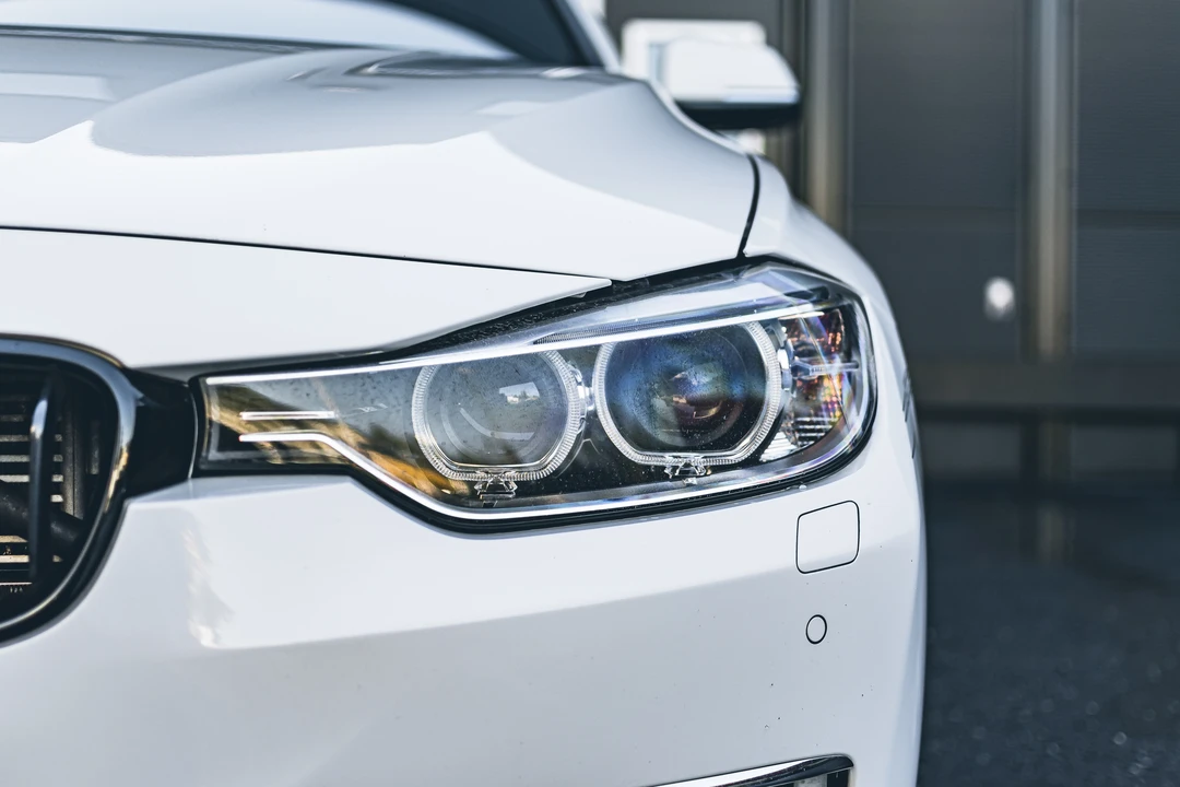 2013 BMW Alpina B3 - Image 17 of 31