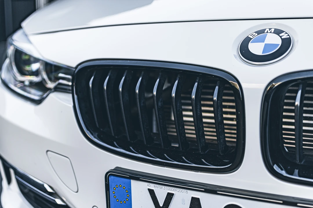 2013 BMW Alpina B3 - Image 19 of 31
