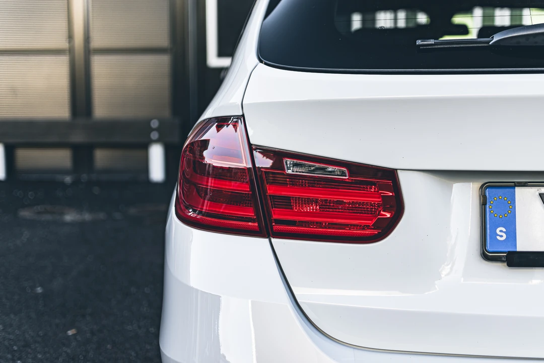 2013 BMW Alpina B3 - Image 30 of 31