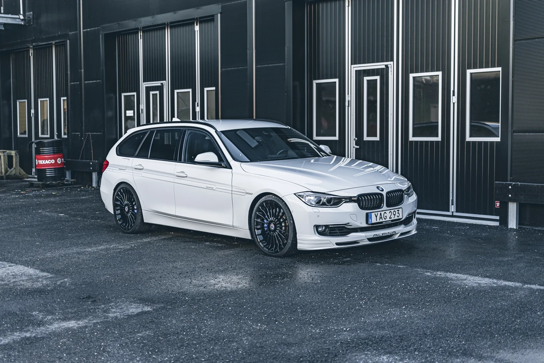 2013 BMW Alpina B3 - Image 10 of 31