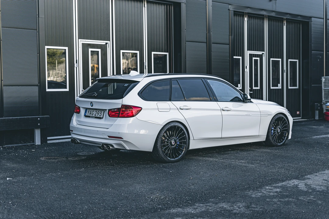 2013 BMW Alpina B3 - Image 12 of 31