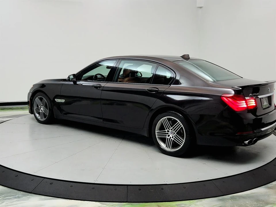 2013 BMW Alpina B7 - Image 7 of 12