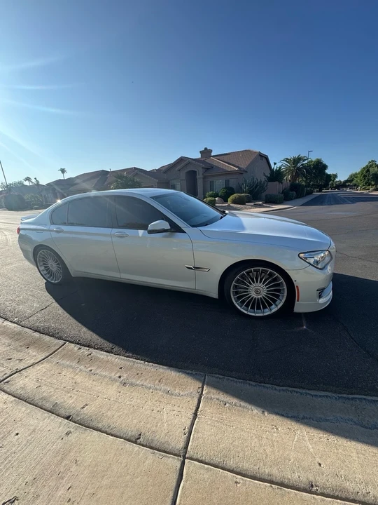 2013 BMW Alpina B7 - Image 9 of 20