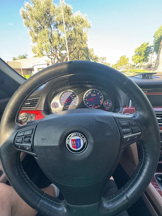 2013 BMW Alpina B7 - Image 12 of 20