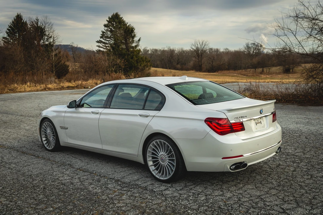 2013 BMW Alpina B7 - Image 20 of 31