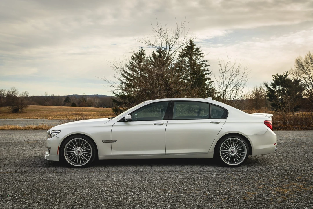 2013 BMW Alpina B7 - Image 18 of 31