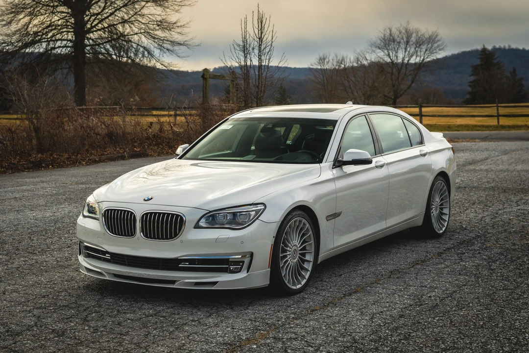 2013 BMW Alpina B7 - Image 5 of 31