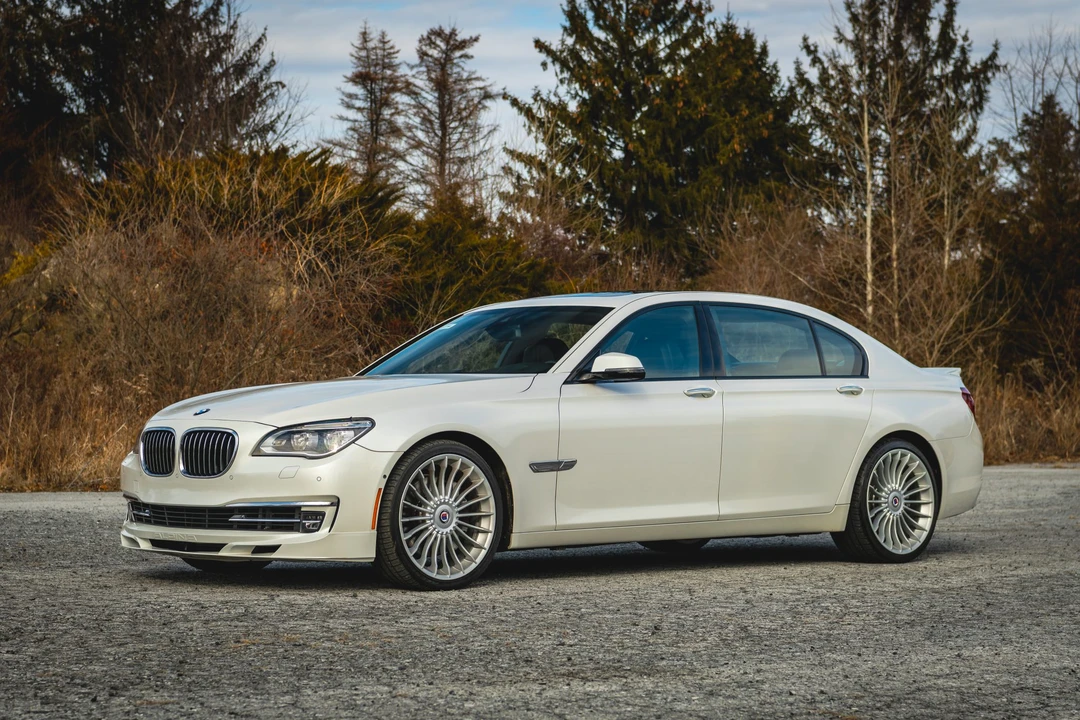 2013 BMW Alpina B7 - Image 14 of 31