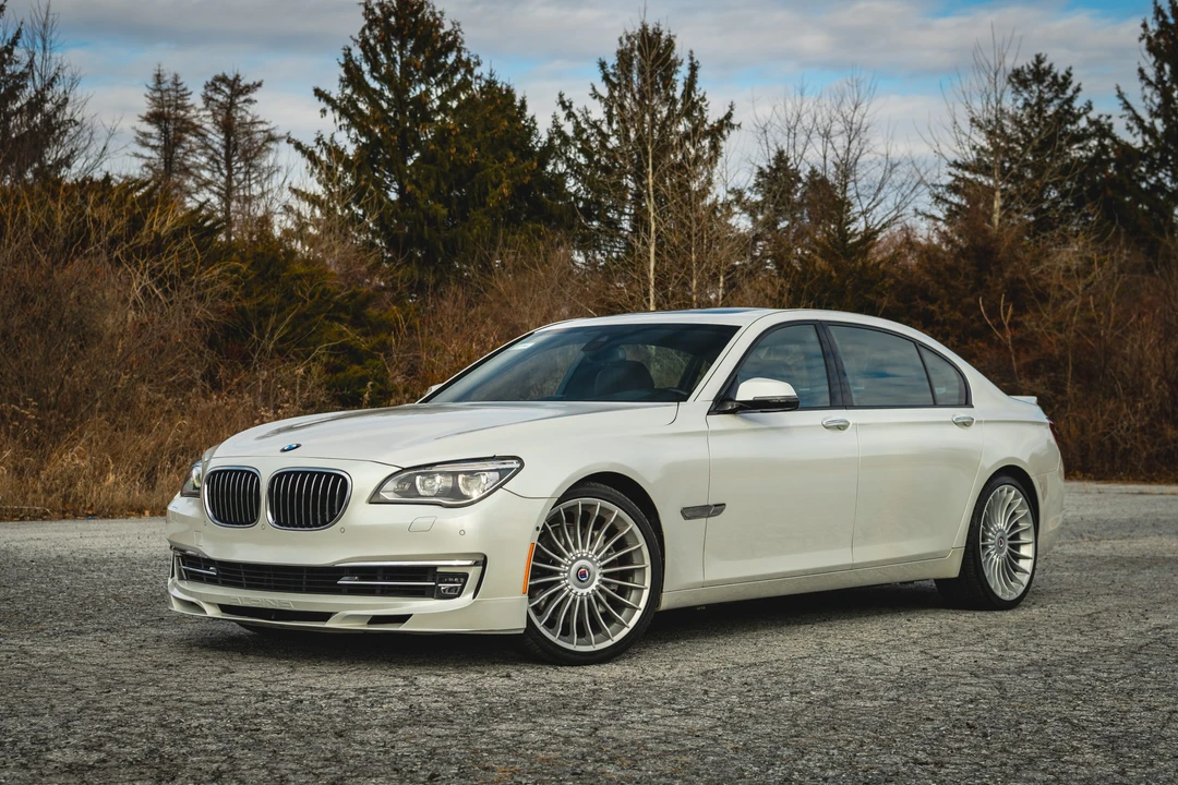 2013 BMW Alpina B7 - Image 11 of 31