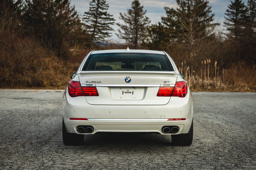 2013 BMW Alpina B7 - Image 29 of 31
