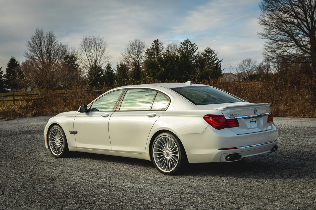 2013 BMW Alpina B7 - Image 21 of 31