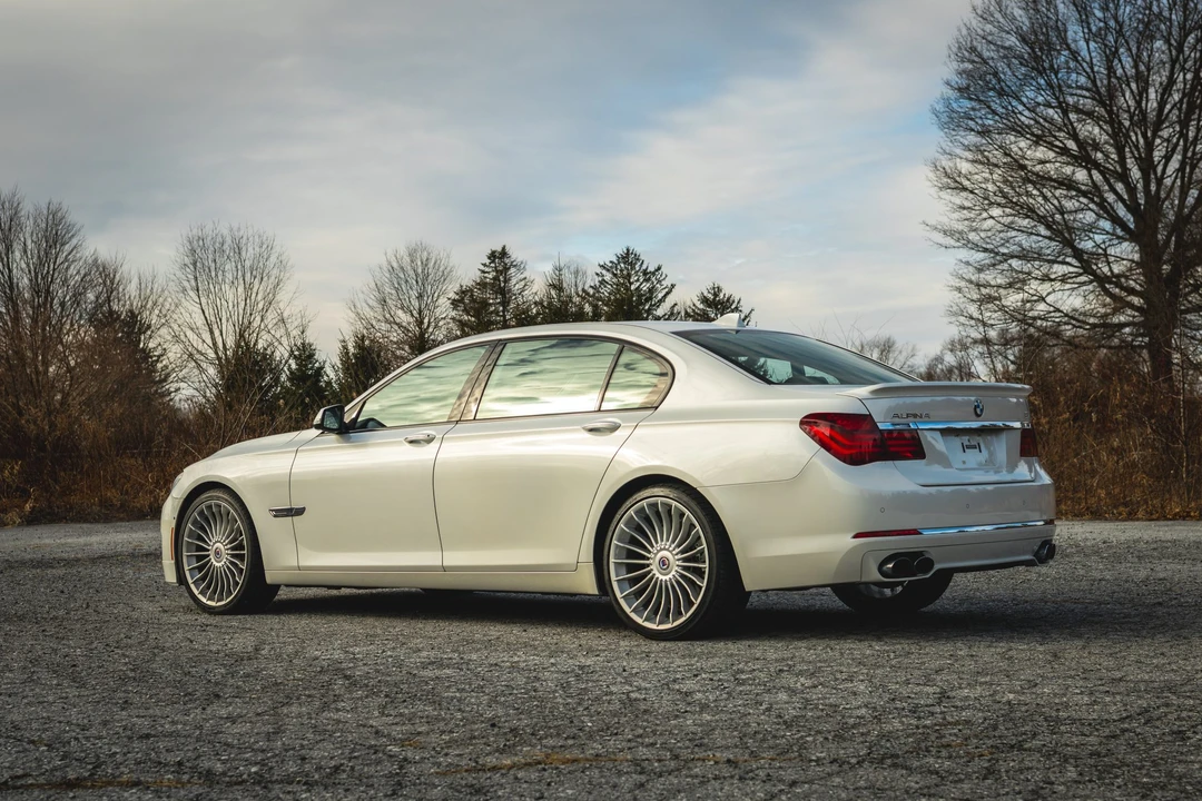 2013 BMW Alpina B7 - Image 22 of 31