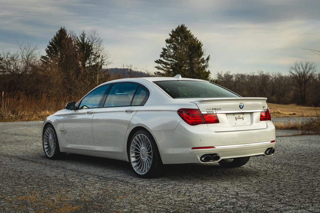 2013 BMW Alpina B7 - Image 26 of 31
