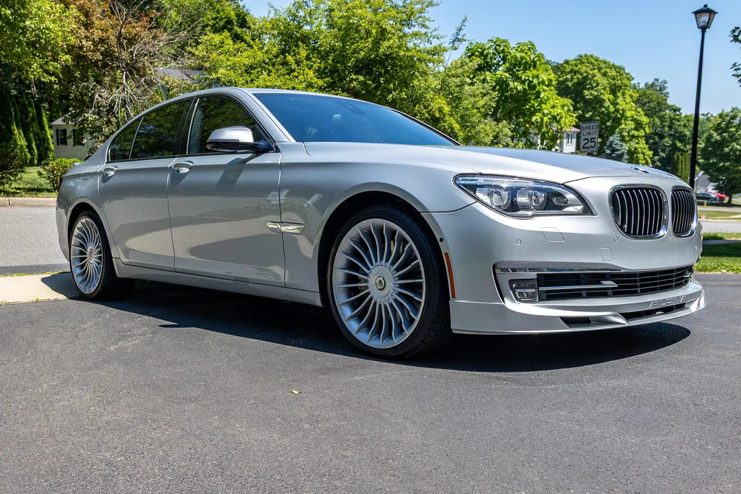 2013 BMW Alpina B7 - Image 6 of 31