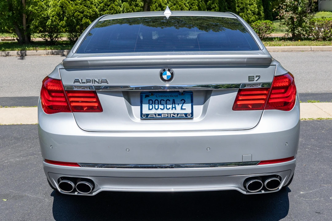 2013 BMW Alpina B7 - Image 5 of 31