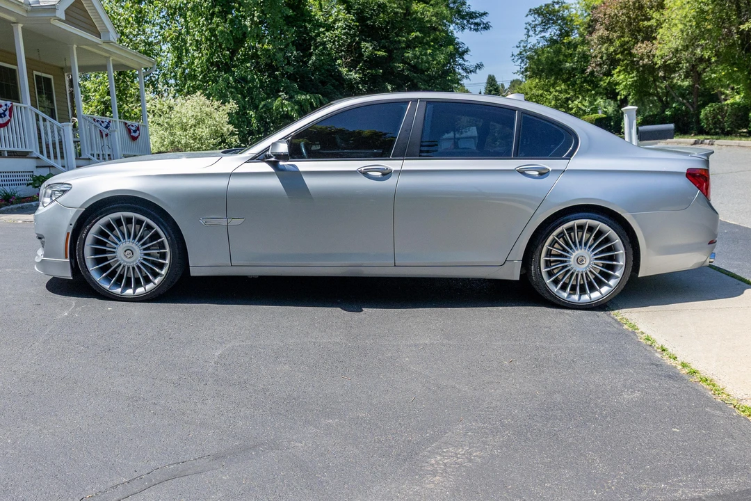 2013 BMW Alpina B7 - Image 6 of 31