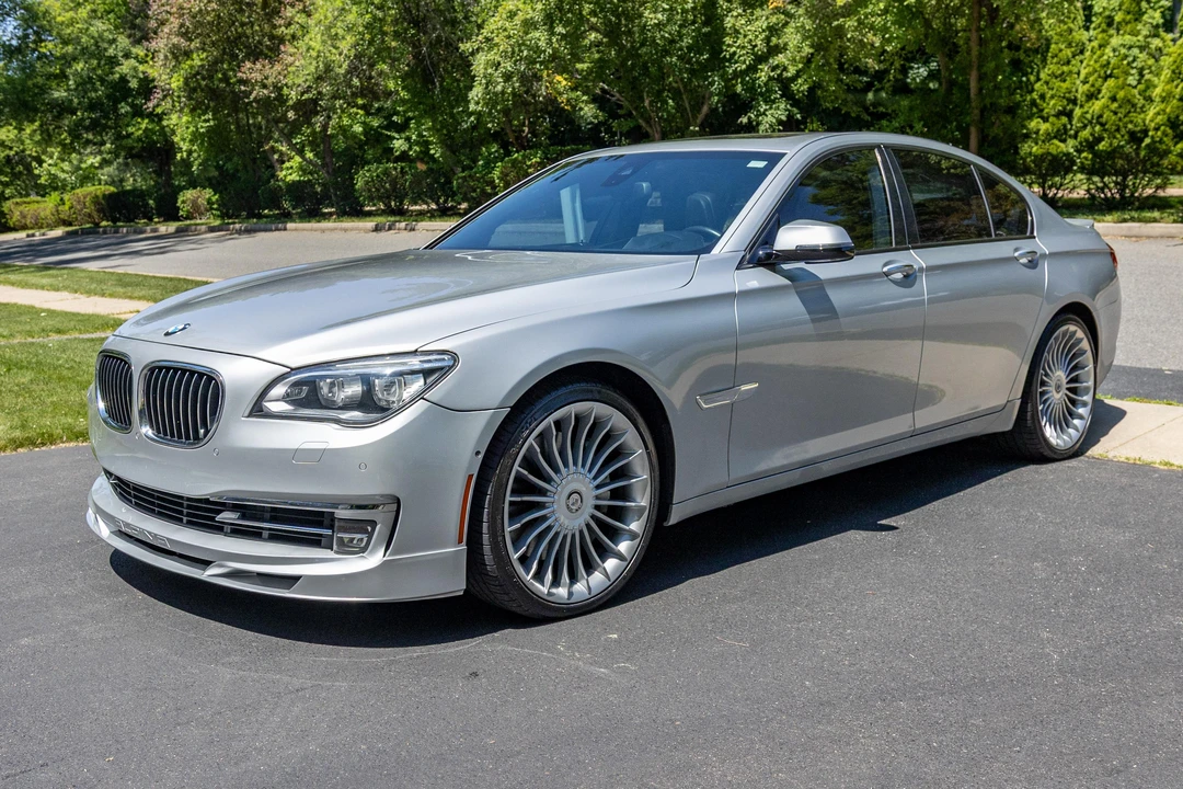 2013 BMW Alpina B7 - Image 7 of 31