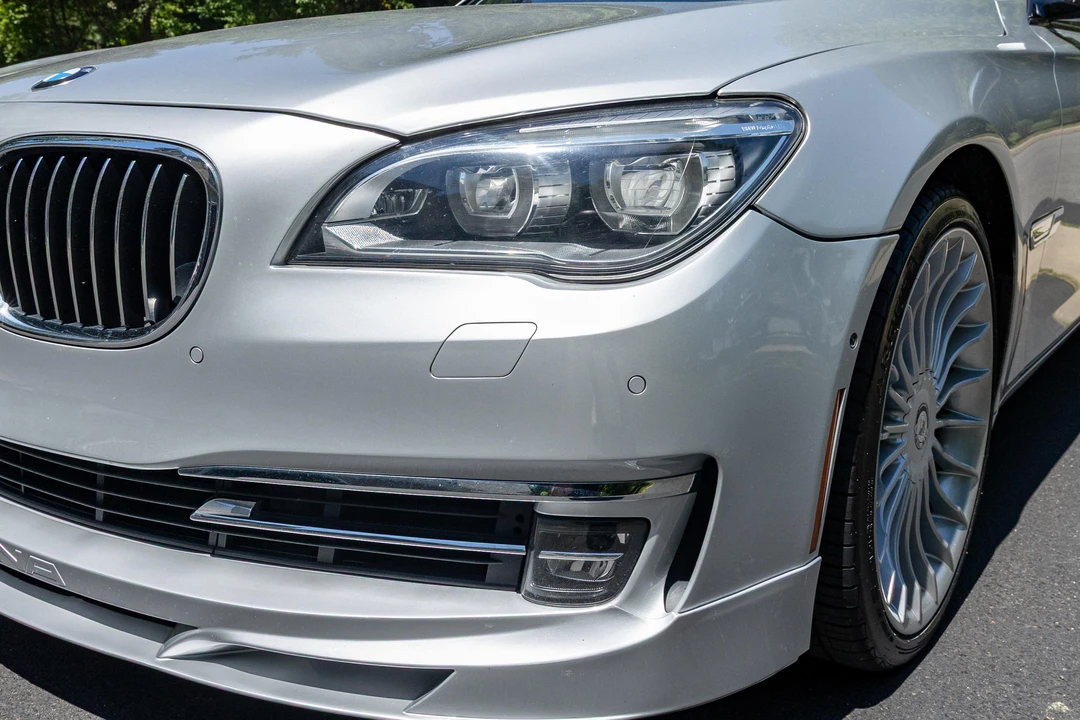 2013 BMW Alpina B7 - Image 10 of 31