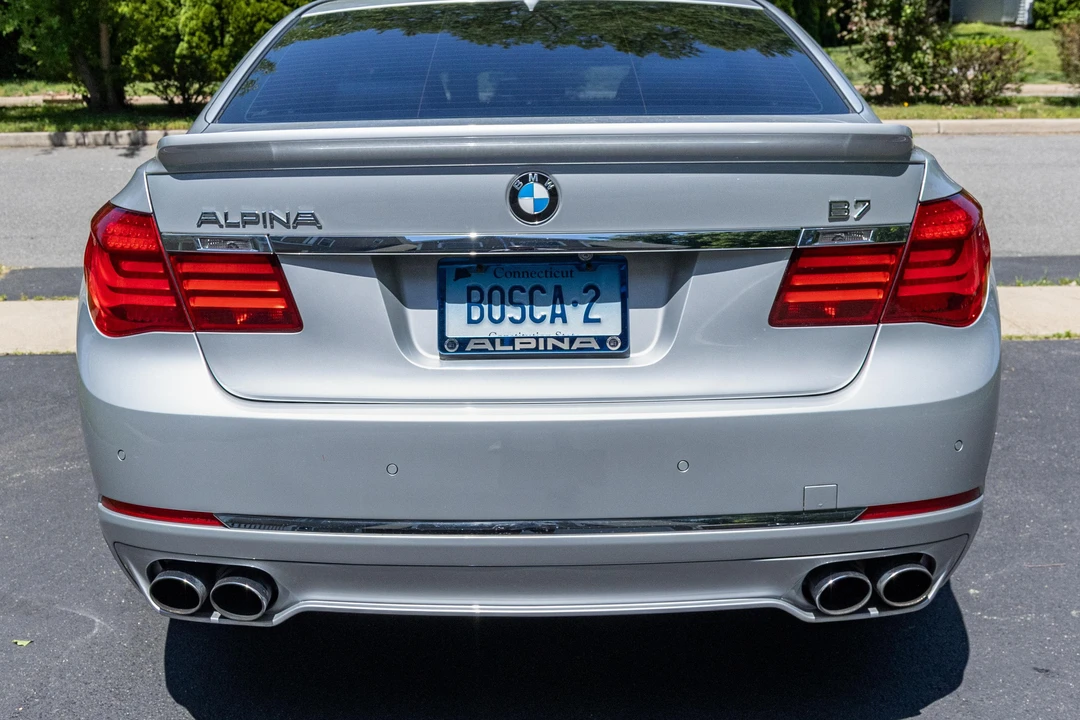 2013 BMW Alpina B7 - Image 8 of 31