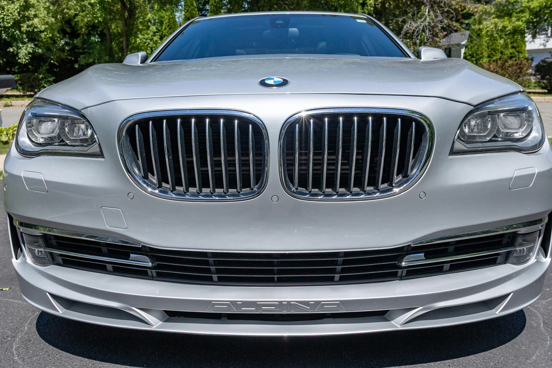 2013 BMW Alpina B7 - Image 25 of 31