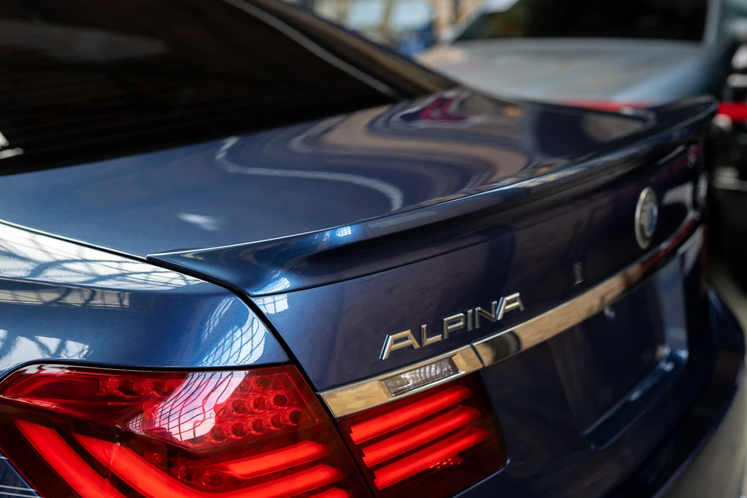 2013 BMW Alpina B7 - Image 17 of 31