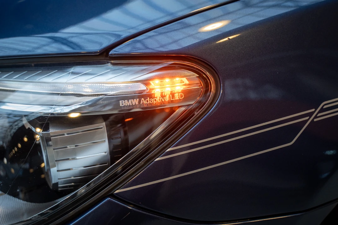2013 BMW Alpina B7 - Image 23 of 31