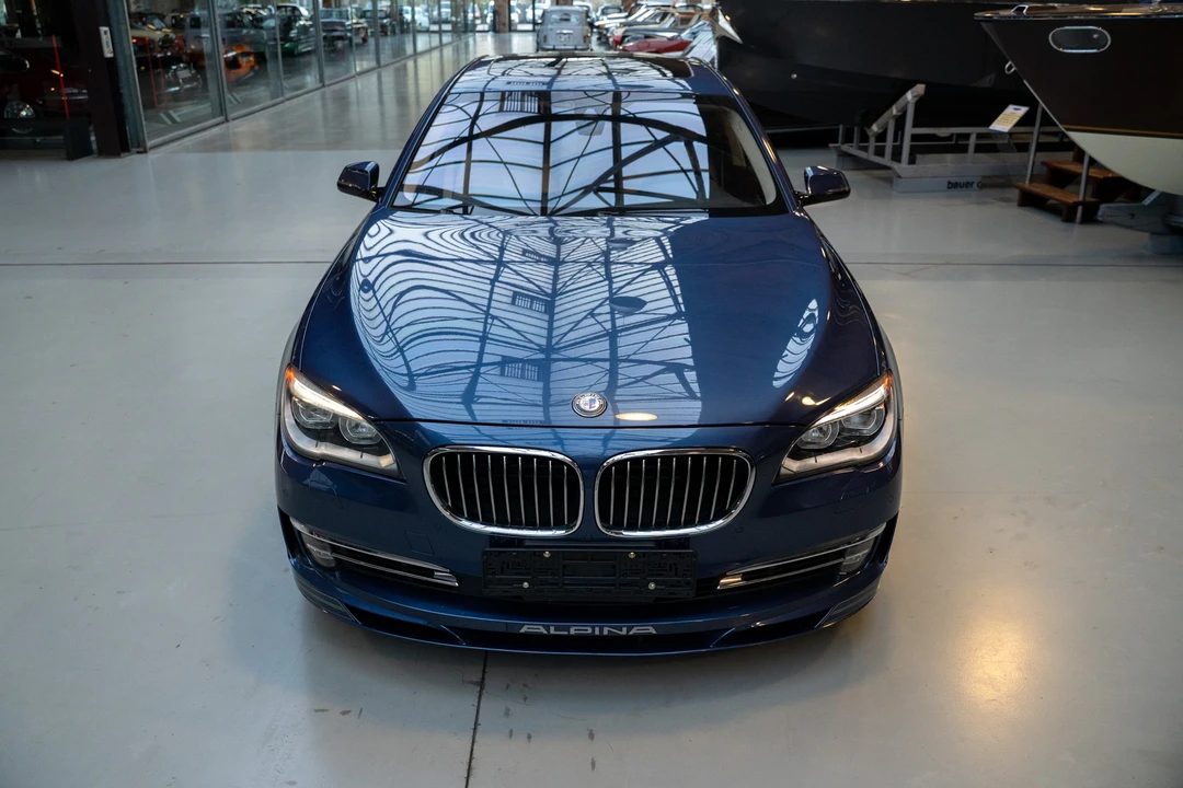 2013 BMW Alpina B7 - Image 10 of 31