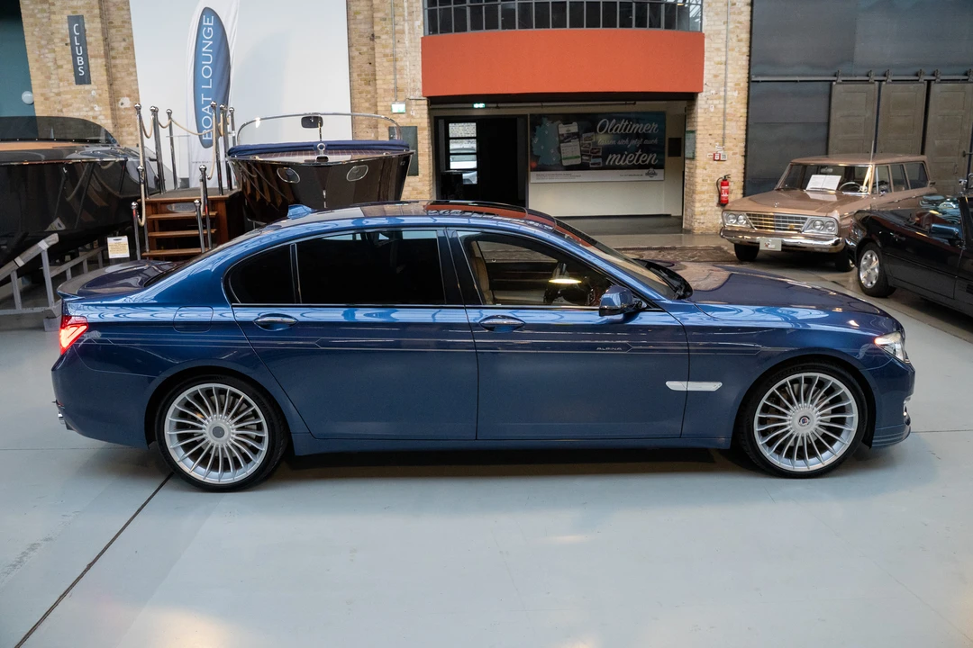 2013 BMW Alpina B7 - Image 8 of 31