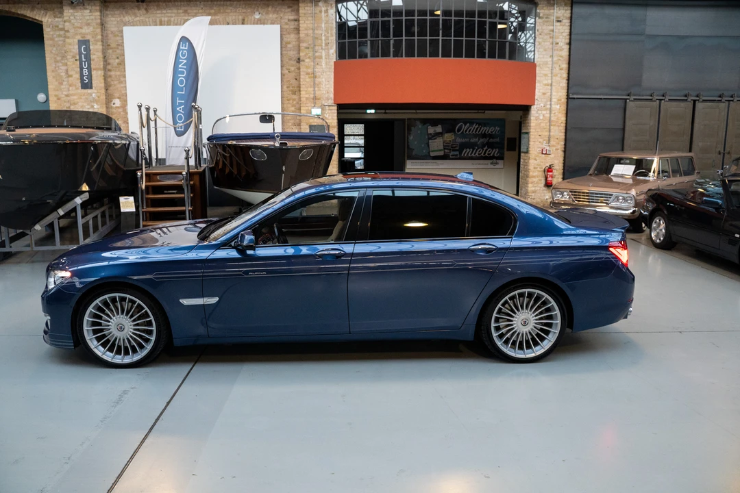 2013 BMW Alpina B7 - Image 4 of 31