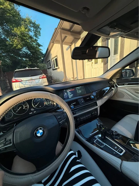 2013 BMW 5 Series - Image 4 of 8