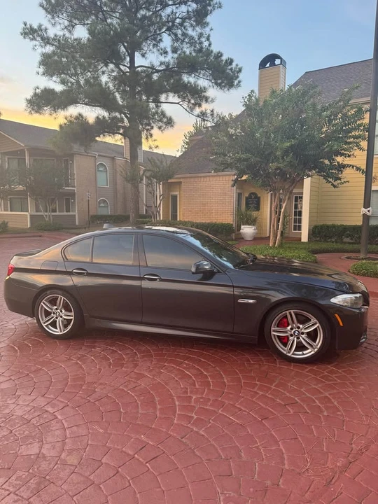 2013 BMW 5 Series - Image 2 of 10