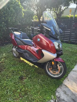2013 BMW C650GT