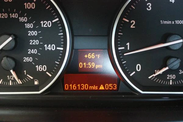 2013 BMW E82 135i & 135is - Image 6 of 11