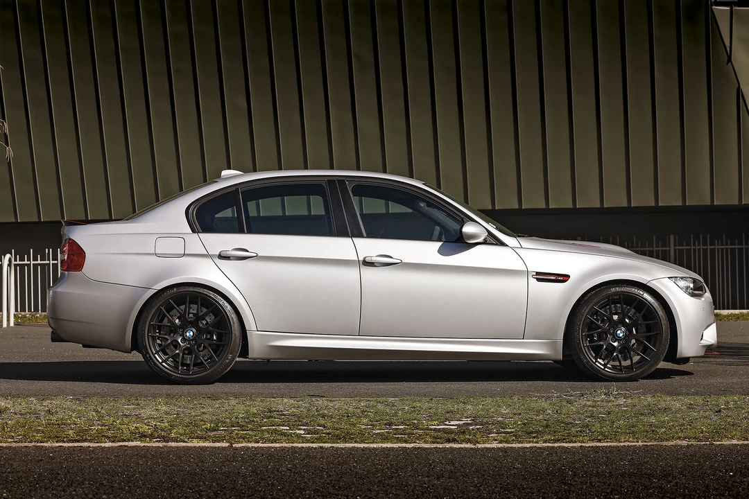 2013 BMW E90 M3 Sedan - Image 4 of 31