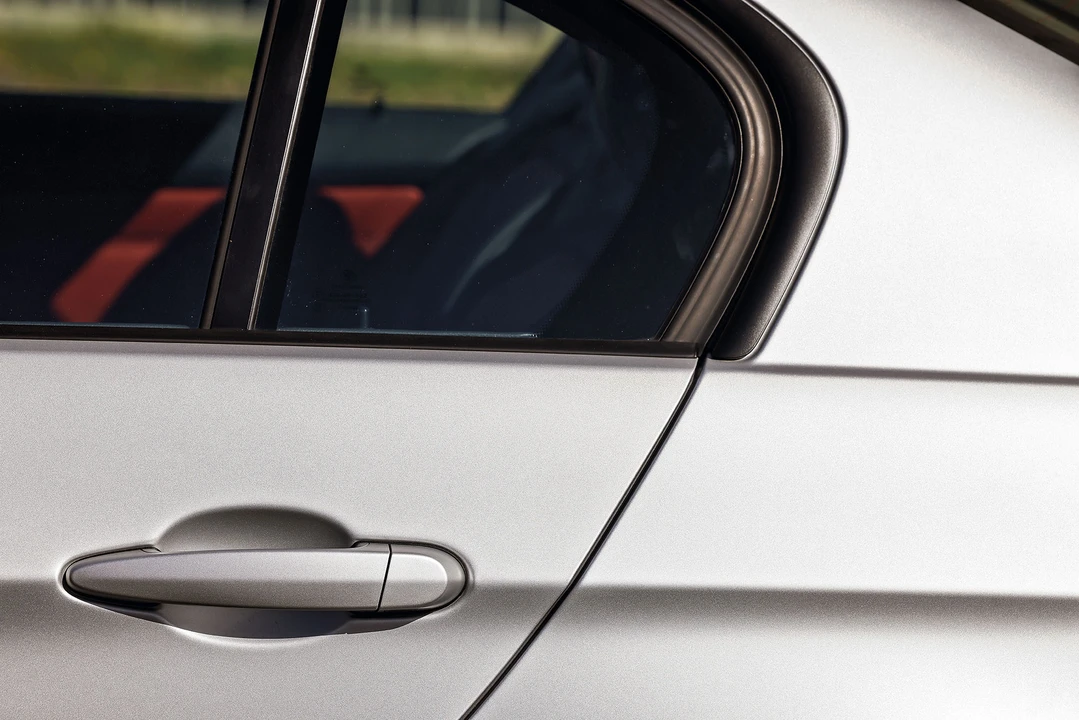 2013 BMW E90 M3 Sedan - Image 29 of 31