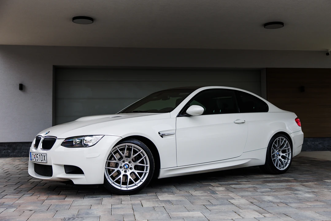 2013 BMW E92 M3 Coupe - Image 3 of 31