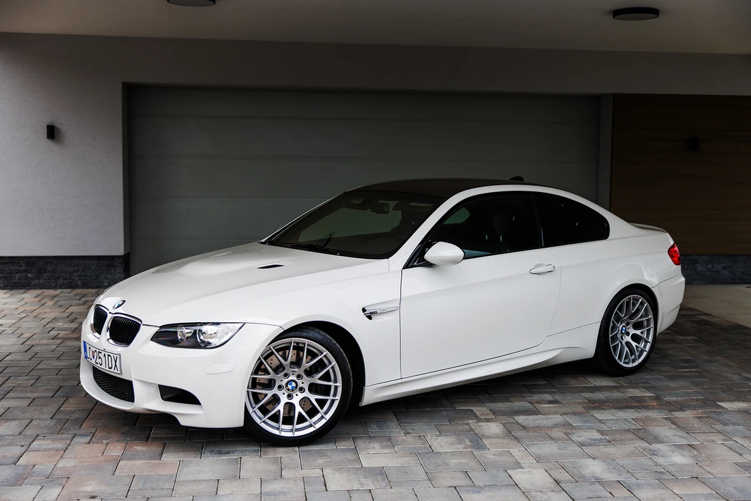 2013 BMW E92 M3 Coupe - Image 11 of 31