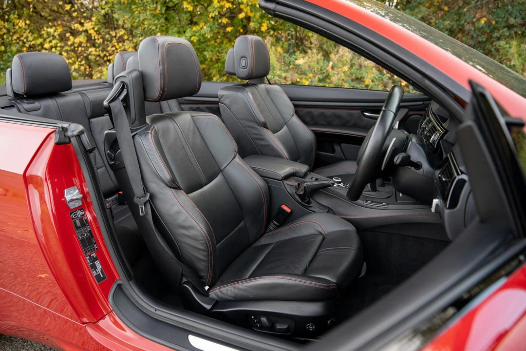 2013 BMW E93 M3 Convertible - Image 5 of 21