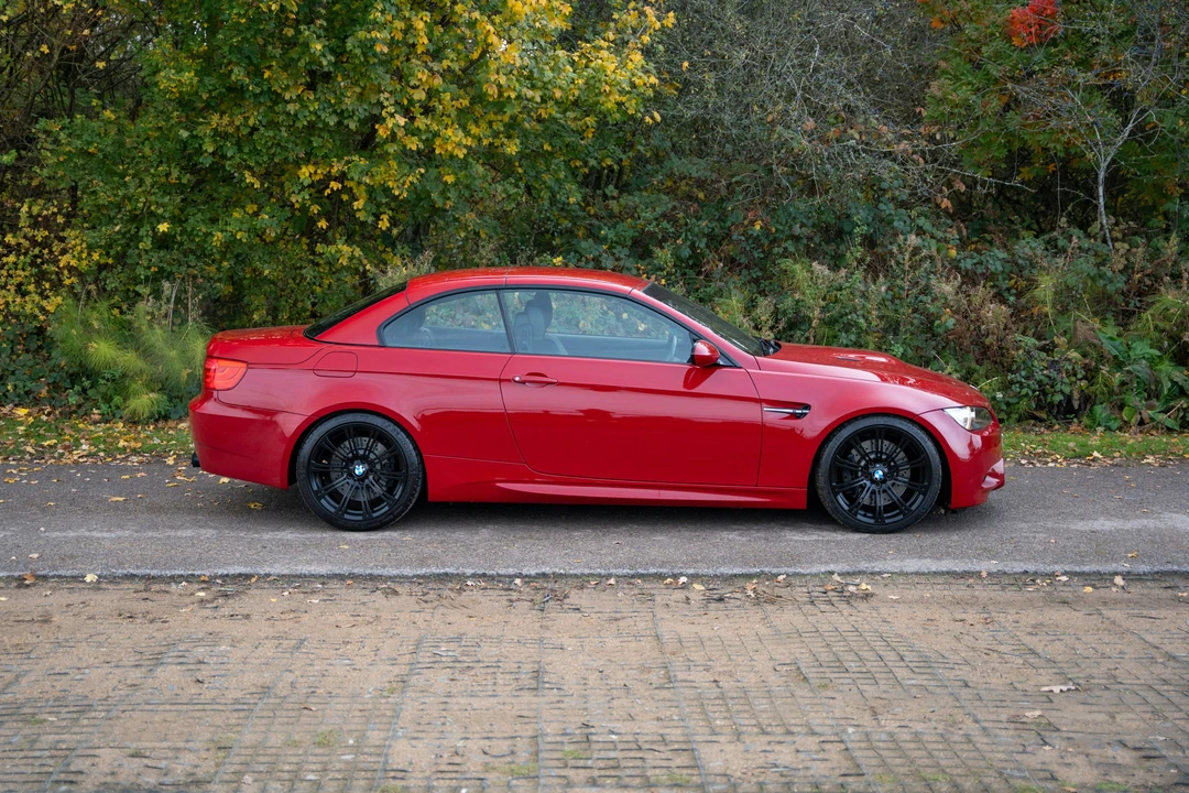 2013 BMW E93 M3 Convertible - Image 9 of 21