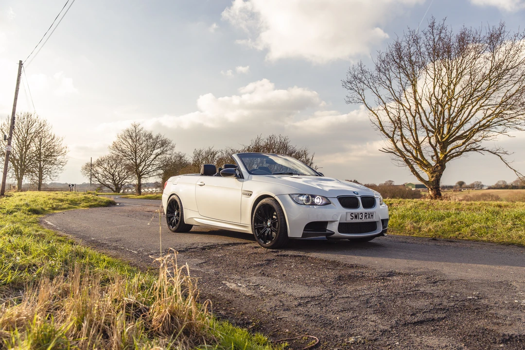 2013 BMW E93 3 Series Convertible - Image 26 of 31