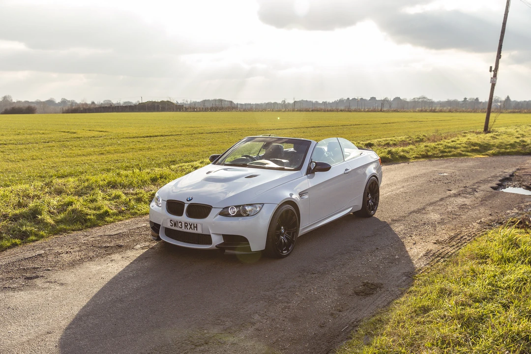 2013 BMW E93 3 Series Convertible - Image 27 of 31