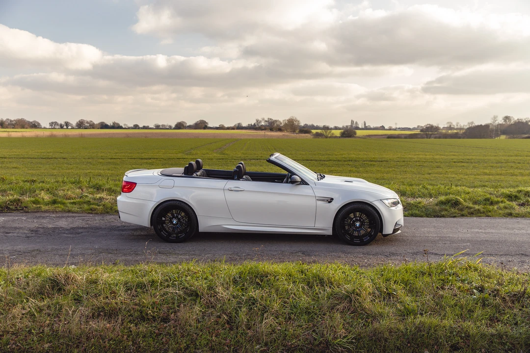 2013 BMW E93 3 Series Convertible - Image 4 of 31