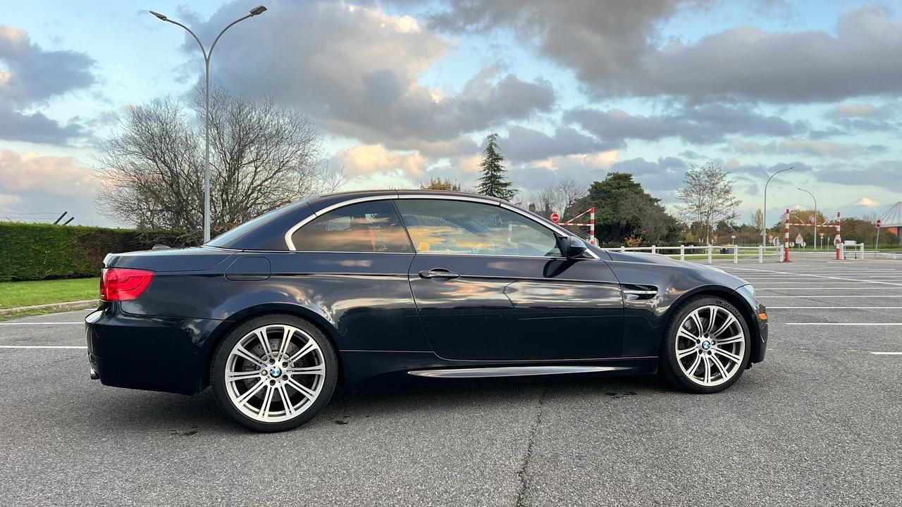 2013 BMW E93 M3 Convertible - Image 12 of 21