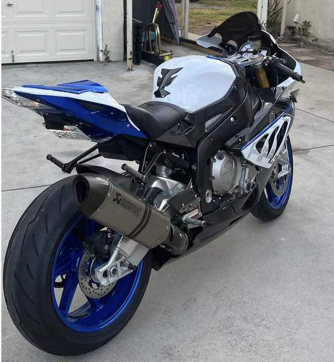 2013 BMW S1000 - Image 11 of 14