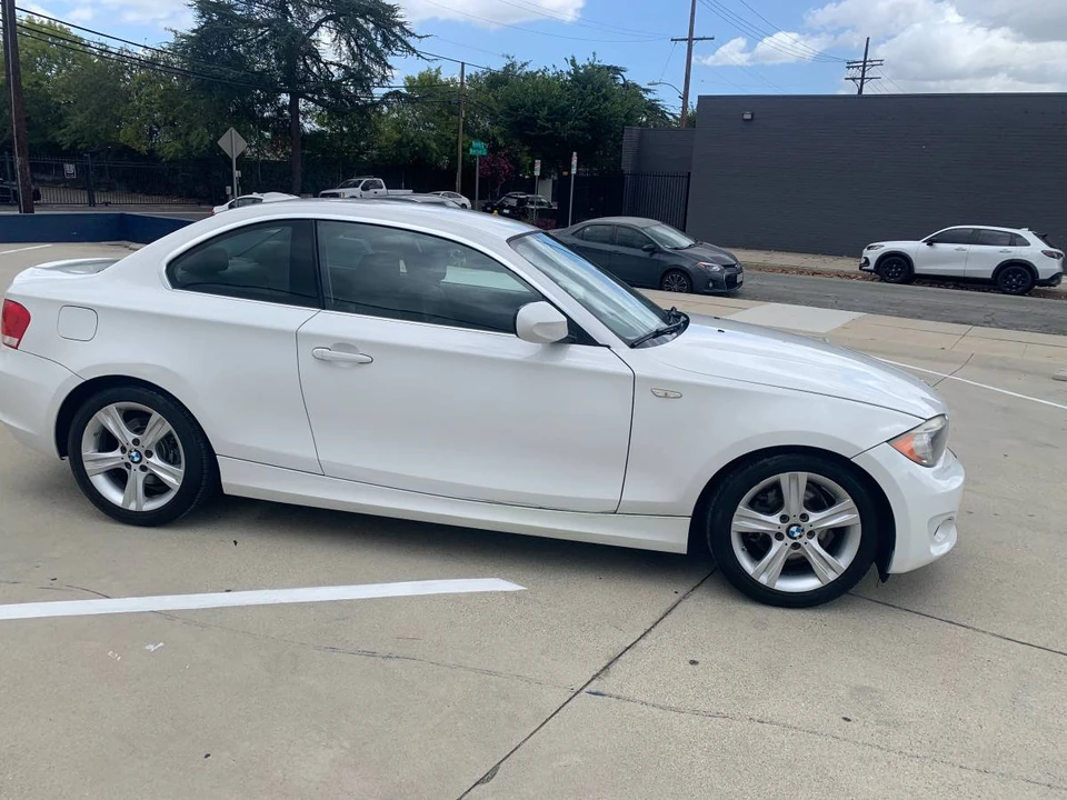 2013 BMW E81/E82/E88 1 Series - Image 7 of 20