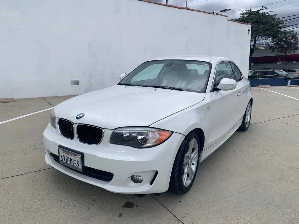 2013 BMW E81/E82/E88 1 Series - Image 2 of 20